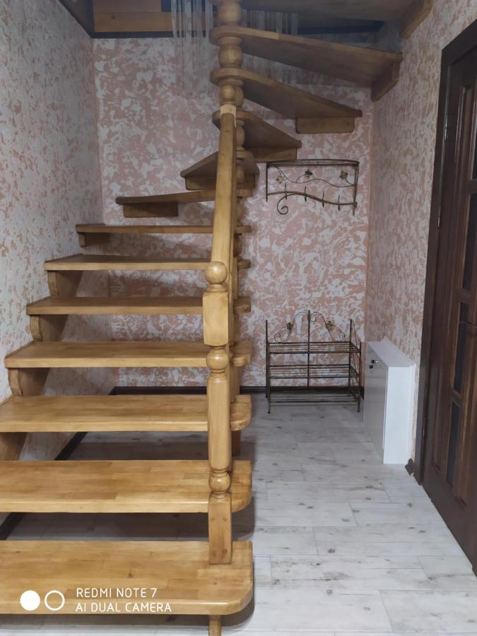 Котедж Кресаня Mykulytjyn Exteriör bild
