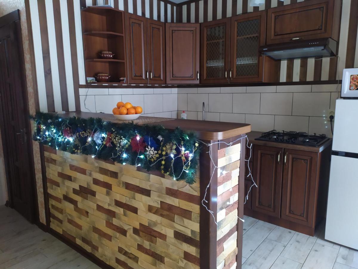 Котедж Кресаня Mykulytjyn Exteriör bild