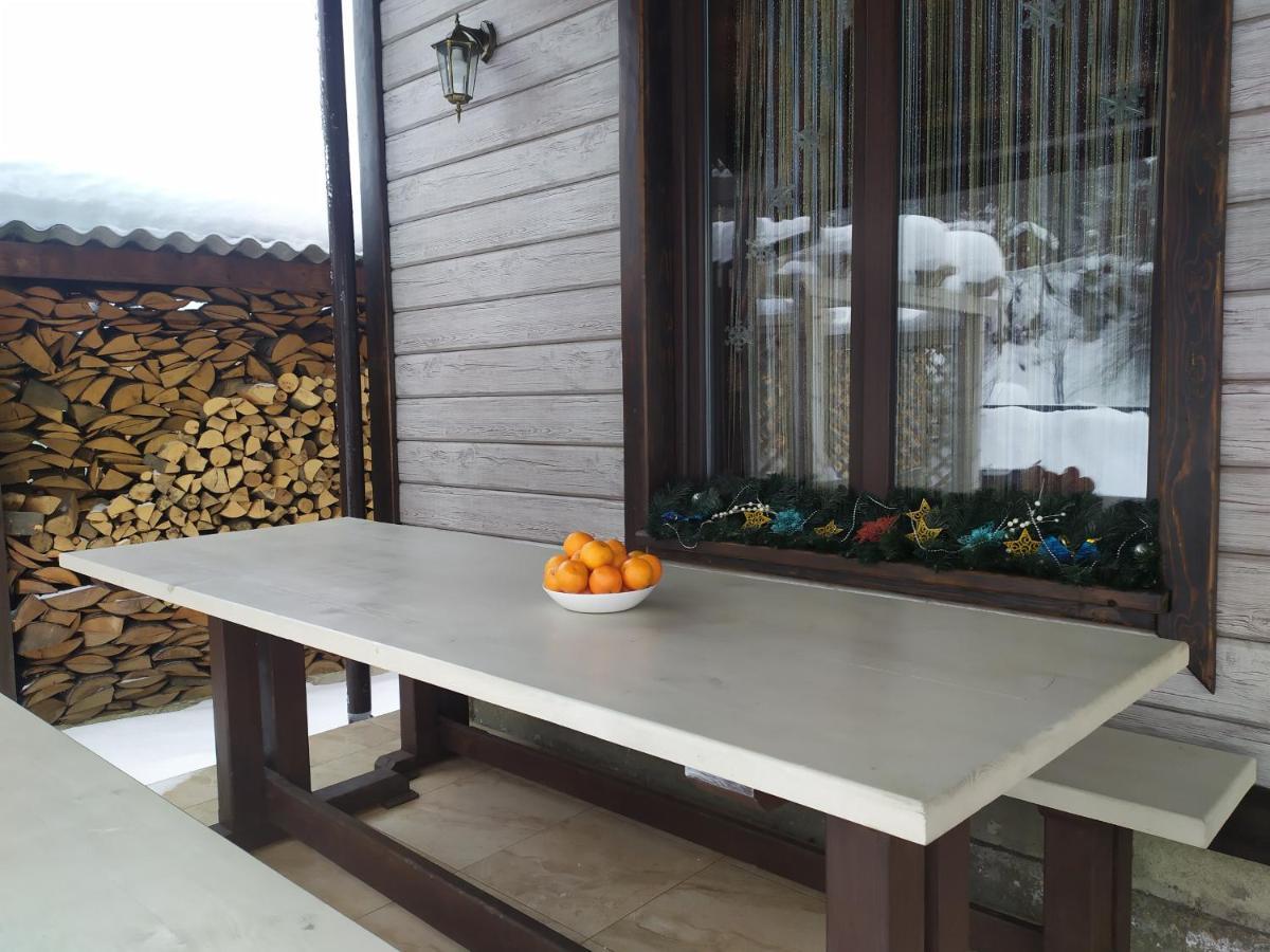 Котедж Кресаня Mykulytjyn Exteriör bild